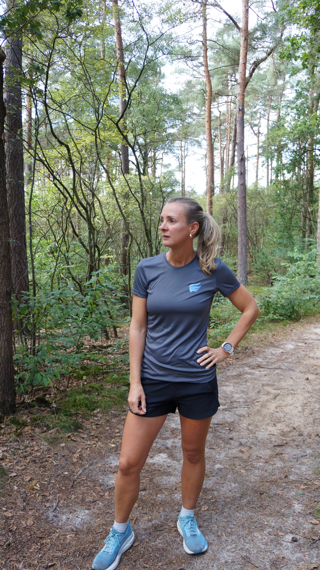 New Strength Woman grey foto 3